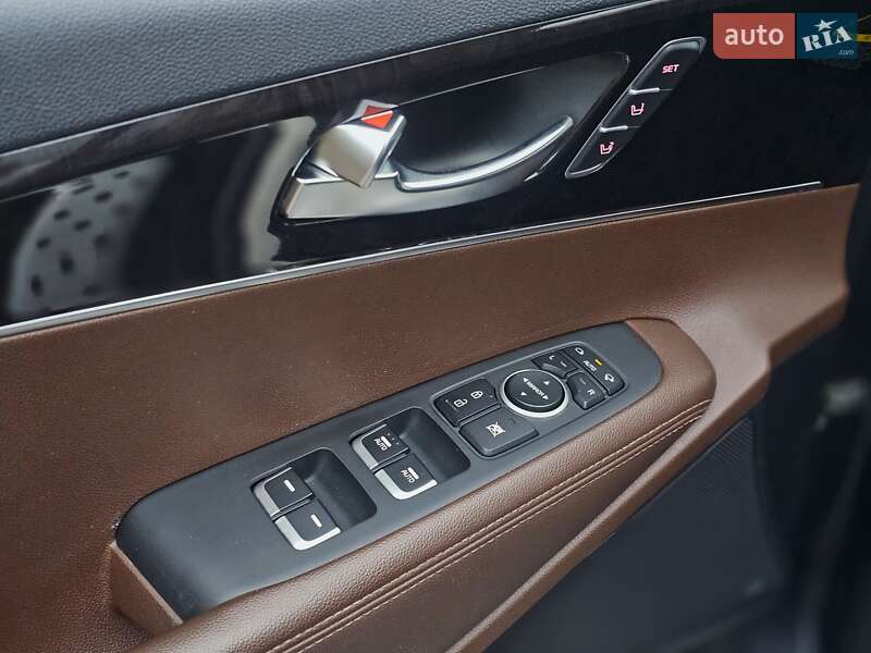 Внедорожник / Кроссовер Kia Sorento 2016 в Киеве