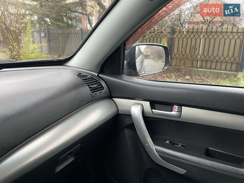 Позашляховик / Кросовер Kia Sorento 2011 в Дніпрі