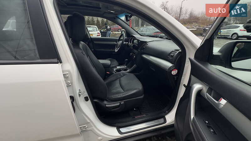 Внедорожник / Кроссовер Kia Sorento 2011 в Львове