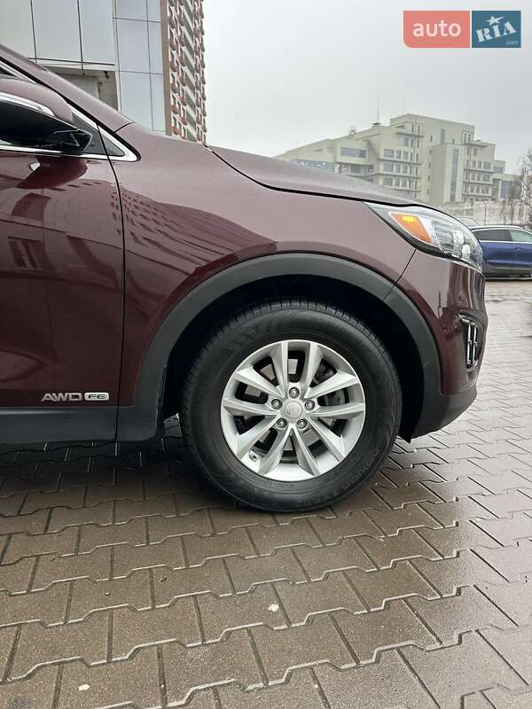 Позашляховик / Кросовер Kia Sorento 2017 в Києві фото 15 Позашляховик / Кросовер Kia Sorento 2017 в Києві