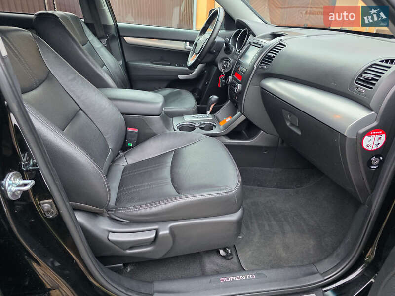 Позашляховик / Кросовер Kia Sorento 2012 в Самборі