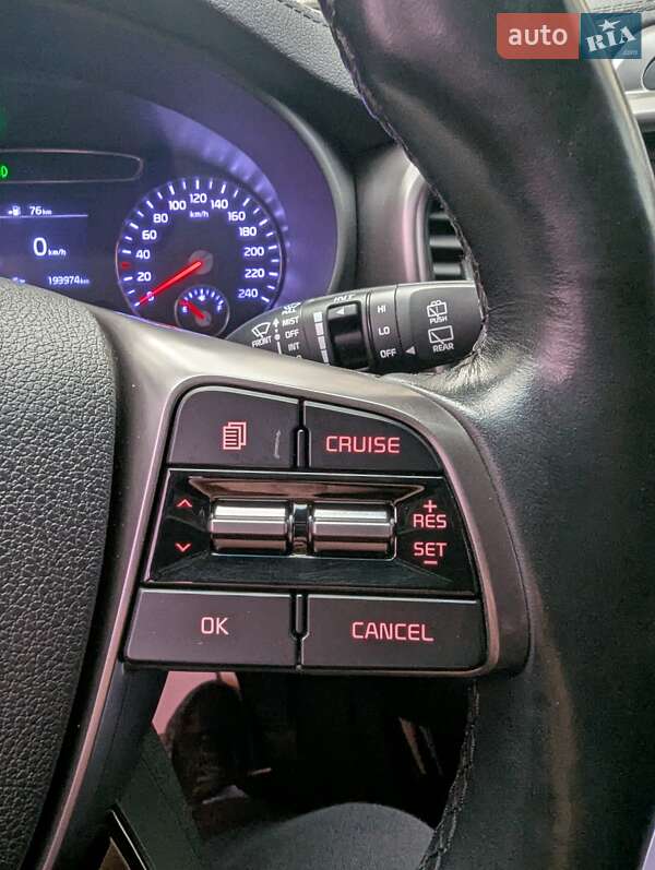 Внедорожник / Кроссовер Kia Sorento 2017 в Тернополе