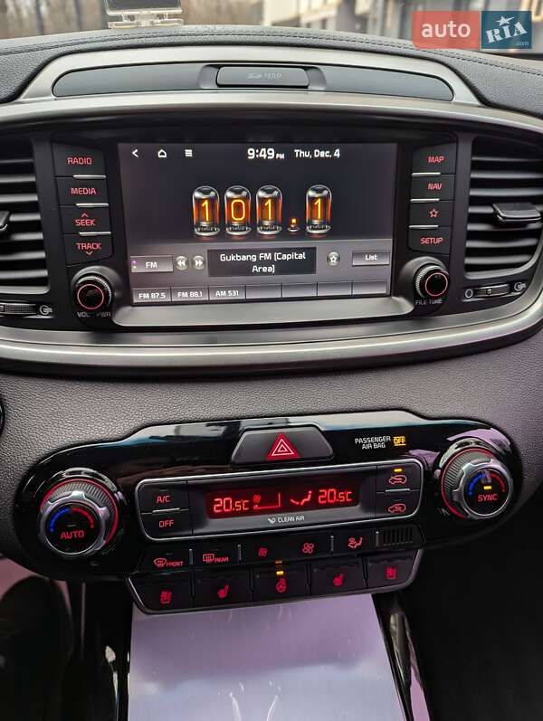 Внедорожник / Кроссовер Kia Sorento 2017 в Тернополе