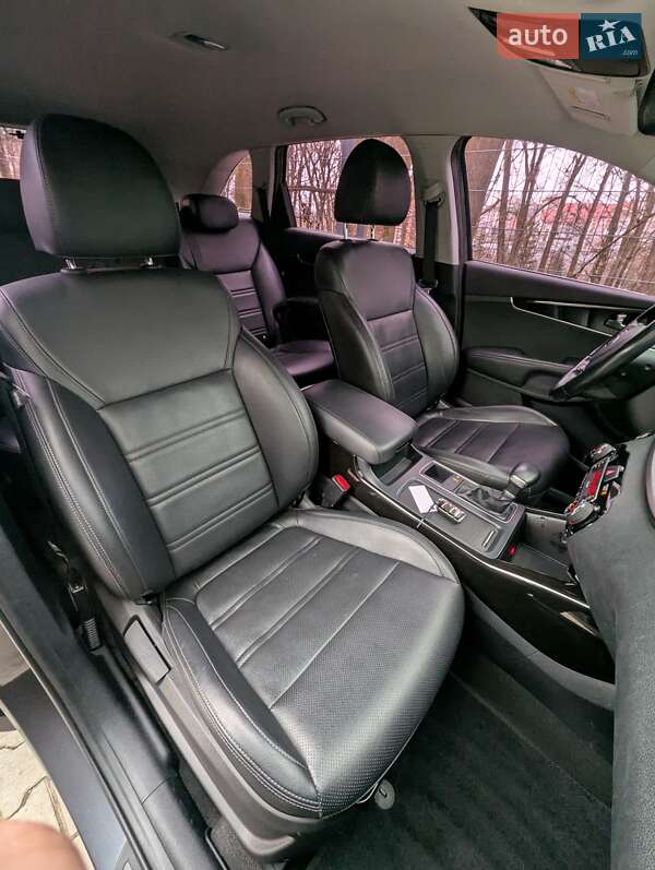 Внедорожник / Кроссовер Kia Sorento 2017 в Тернополе