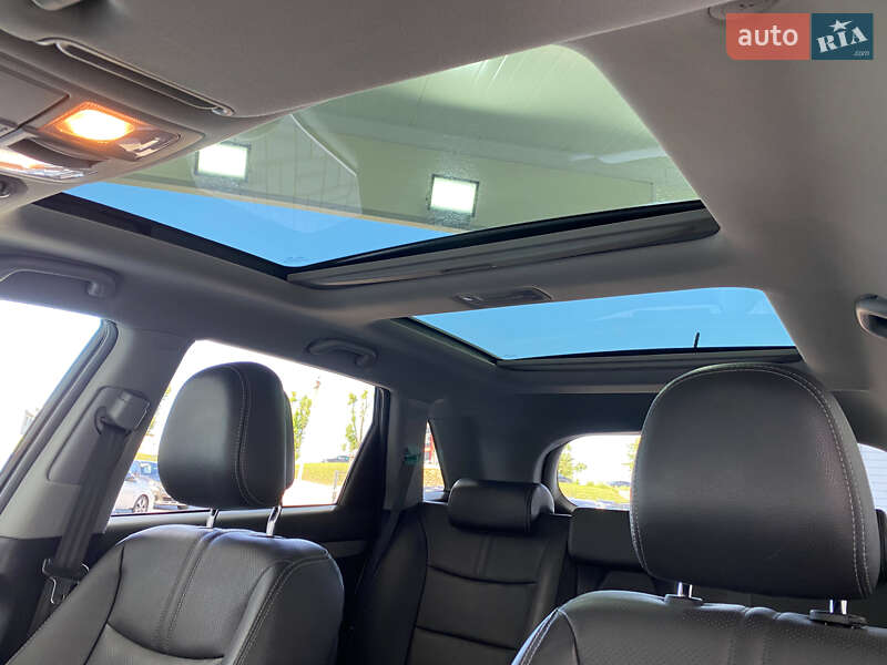 Позашляховик / Кросовер Kia Sorento 2012 в Львові фото 28 Позашляховик / Кросовер Kia Sorento 2012 в Львові