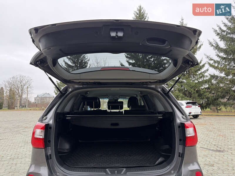 Внедорожник / Кроссовер Kia Sorento 2014 в Дубно фото 42 Внедорожник / Кроссовер Kia Sorento 2014 в Дубно