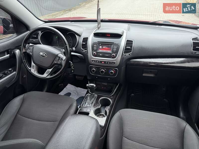 Внедорожник / Кроссовер Kia Sorento 2013 в Хмельницком фото 16 Внедорожник / Кроссовер Kia Sorento 2013 в Хмельницком