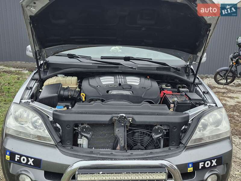 Внедорожник / Кроссовер Kia Sorento 2006 в Днепре