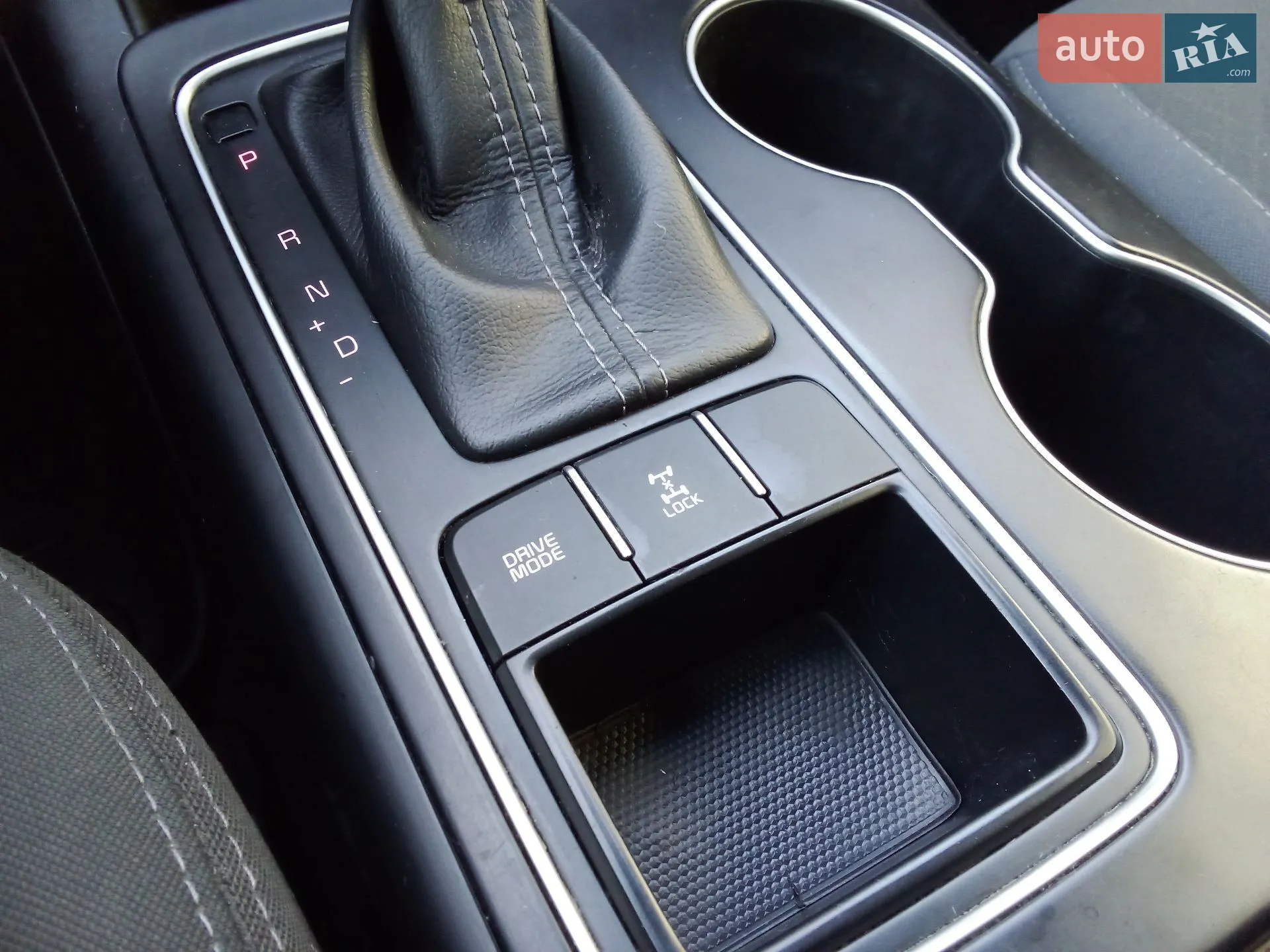 2015 Kia Sorento - мініатюра 16