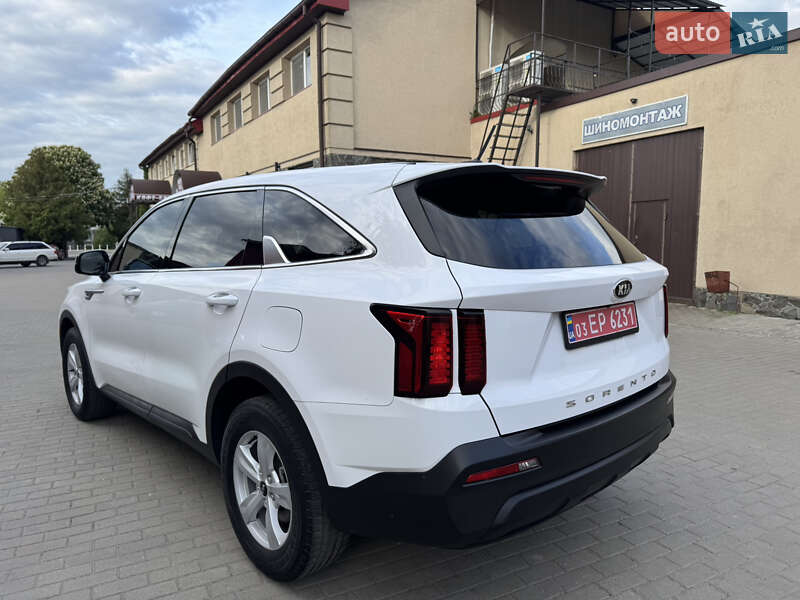 Позашляховик / Кросовер Kia Sorento 2021 в Володимирі