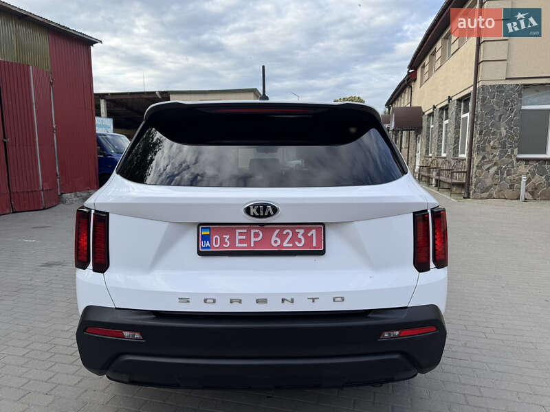 Позашляховик / Кросовер Kia Sorento 2021 в Володимирі