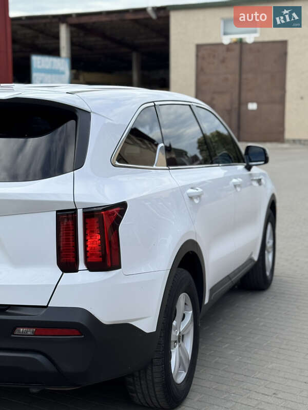 Позашляховик / Кросовер Kia Sorento 2021 в Володимирі