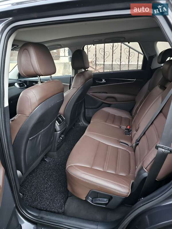 Внедорожник / Кроссовер Kia Sorento 2014 в Остроге
