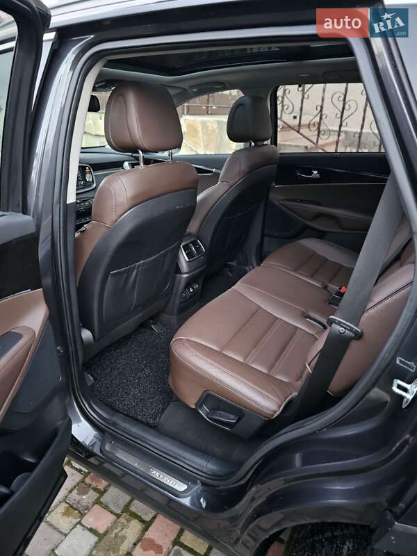 Внедорожник / Кроссовер Kia Sorento 2014 в Остроге