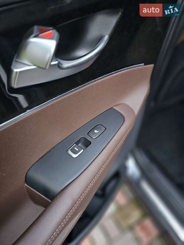 Внедорожник / Кроссовер Kia Sorento 2014 в Остроге