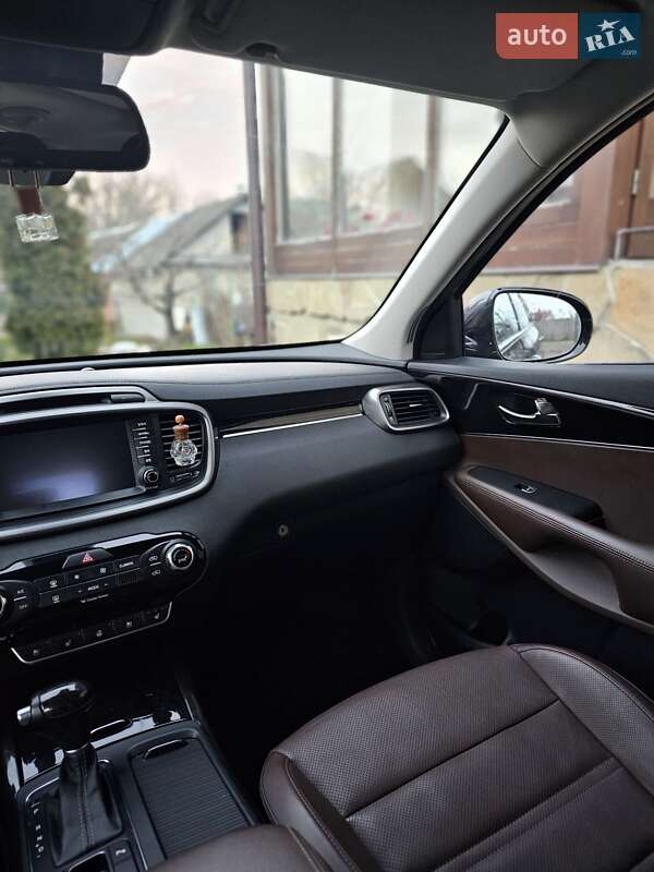 Внедорожник / Кроссовер Kia Sorento 2014 в Остроге