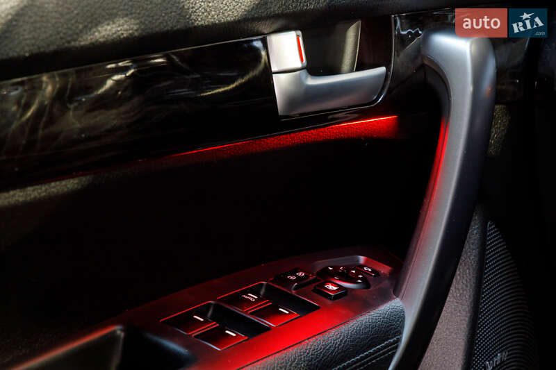 Позашляховик / Кросовер Kia Sorento 2013 в Луцьку