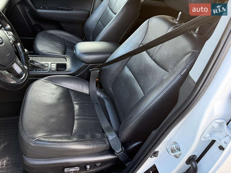 Внедорожник / Кроссовер Kia Sorento 2013 в Дубно фото 40 Внедорожник / Кроссовер Kia Sorento 2013 в Дубно