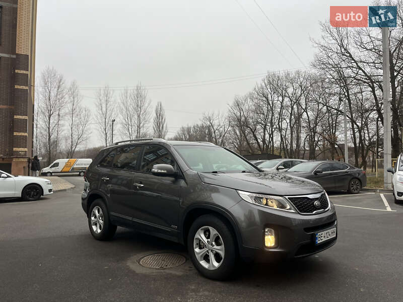 Позашляховик / Кросовер Kia Sorento 2013 в Чернігові