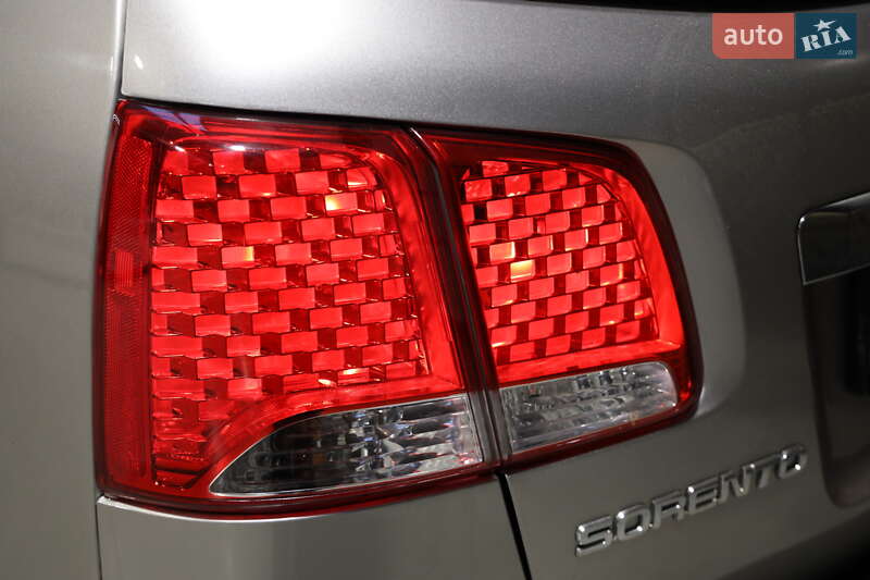 Позашляховик / Кросовер Kia Sorento 2012 в Луцьку
