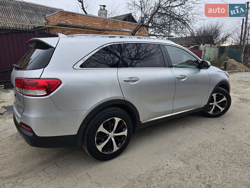 Внедорожник / Кроссовер Kia Sorento 2015 в Запорожье
