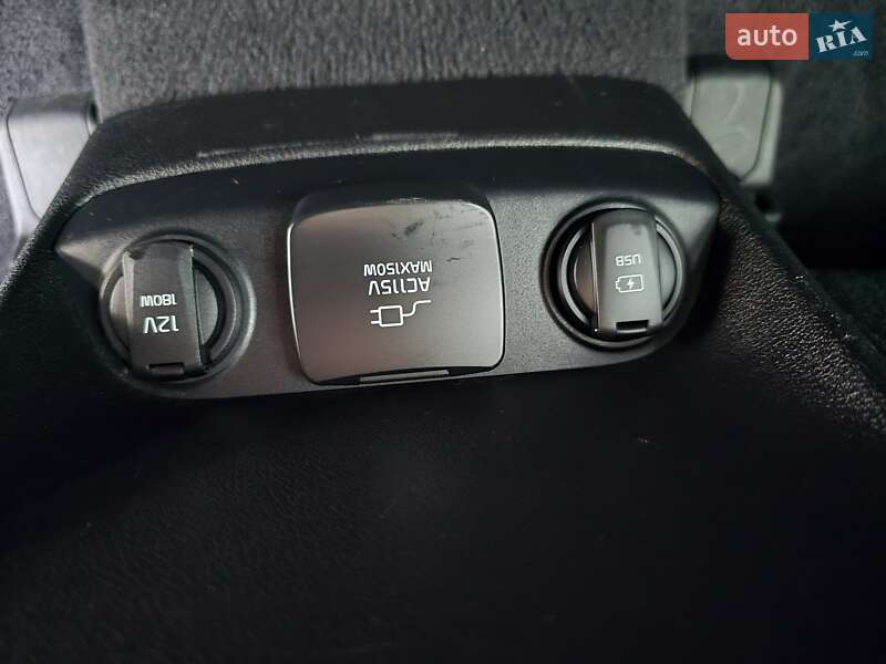 Внедорожник / Кроссовер Kia Sorento 2015 в Запорожье