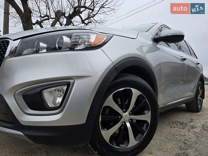 Внедорожник / Кроссовер Kia Sorento 2015 в Запорожье