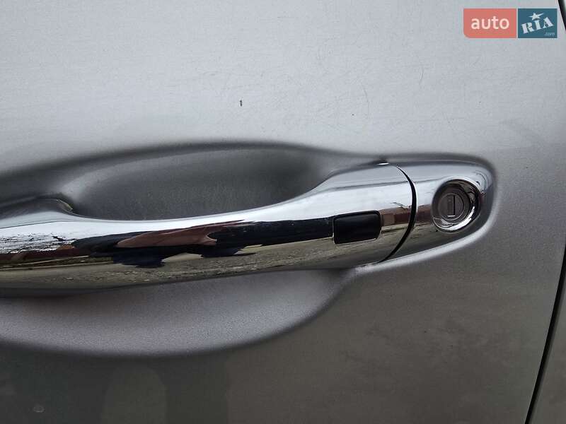 Внедорожник / Кроссовер Kia Sorento 2015 в Запорожье