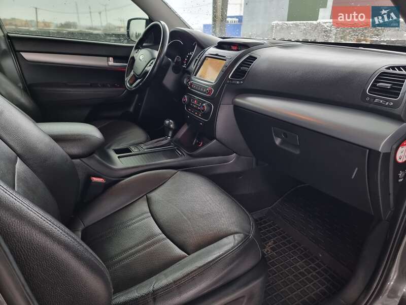Позашляховик / Кросовер Kia Sorento 2014 в Вінниці