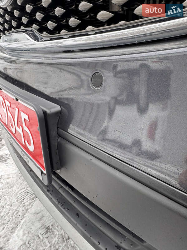 Позашляховик / Кросовер Kia Sorento 2016 в Луцьку