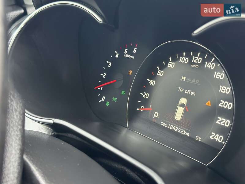 Внедорожник / Кроссовер Kia Sorento 2014 в Стрые