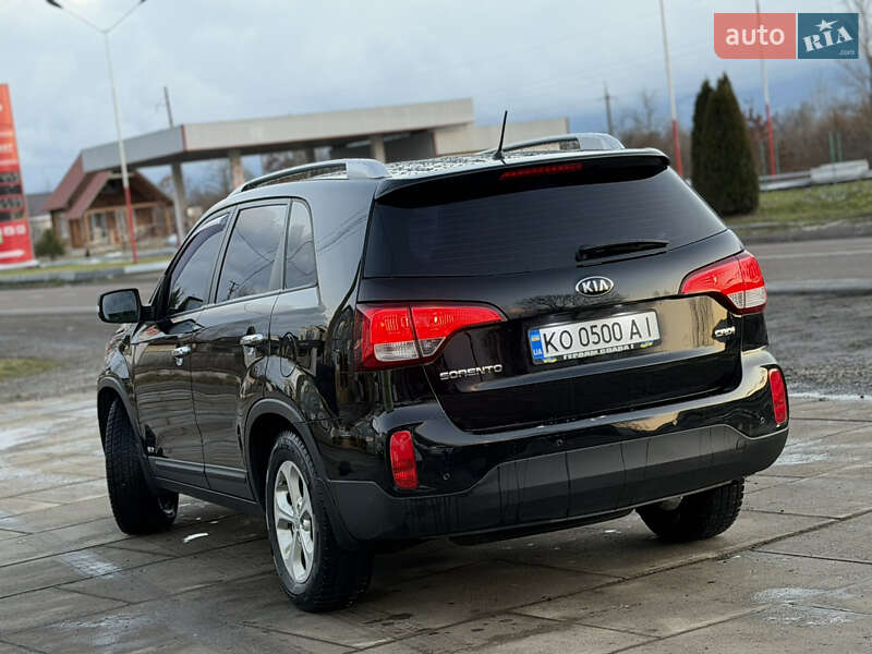 Внедорожник / Кроссовер Kia Sorento 2013 в Хусте