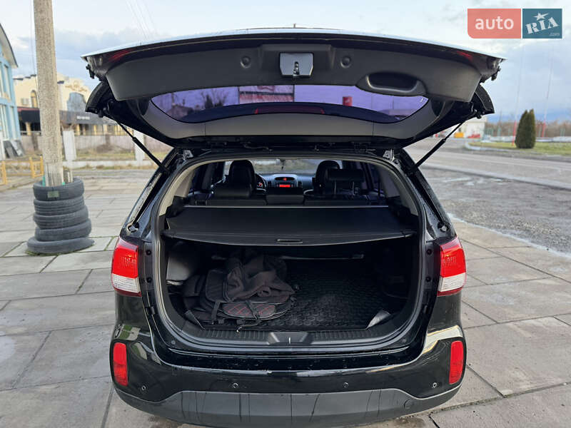 Внедорожник / Кроссовер Kia Sorento 2013 в Хусте