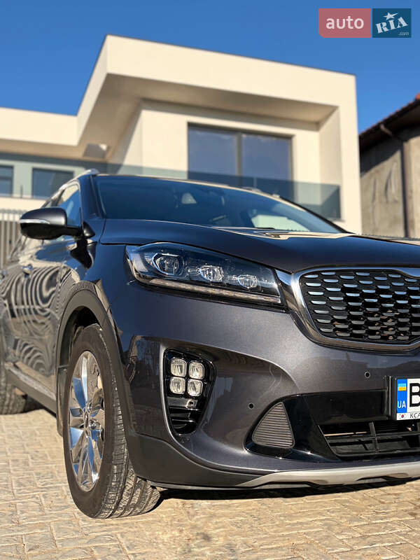 Внедорожник / Кроссовер Kia Sorento 2017 в Одессе фото 3 Внедорожник / Кроссовер Kia Sorento 2017 в Одессе
