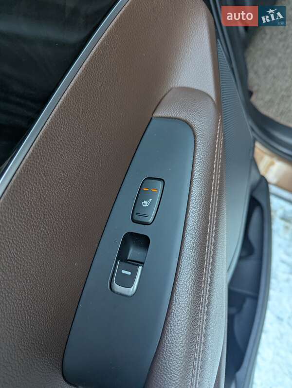 Позашляховик / Кросовер Kia Sorento 2015 в Тернополі