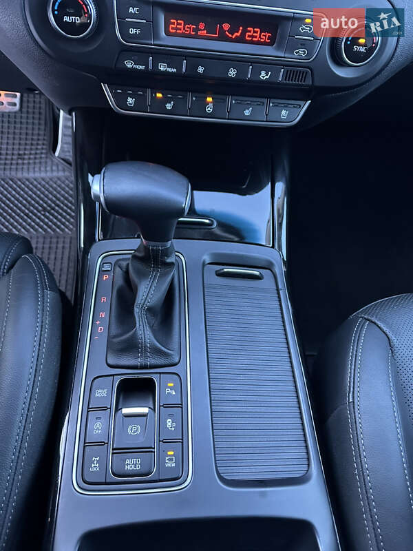 Внедорожник / Кроссовер Kia Sorento 2020 в Луцке