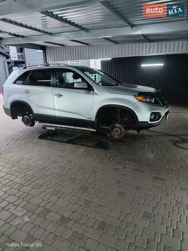 Внедорожник / Кроссовер Kia Sorento 2012 в Белой Церкви фото 12 Внедорожник / Кроссовер Kia Sorento 2012 в Белой Церкви