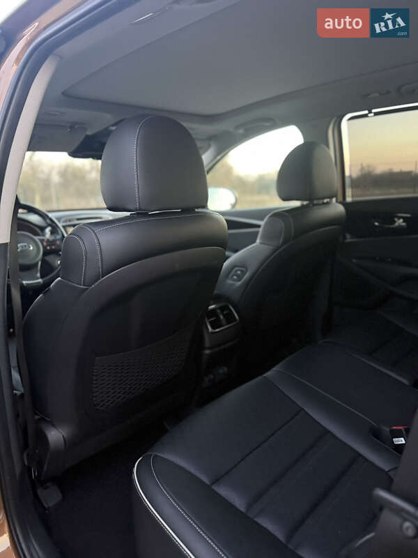 Позашляховик / Кросовер Kia Sorento 2016 в Луцьку фото 69 Позашляховик / Кросовер Kia Sorento 2016 в Луцьку