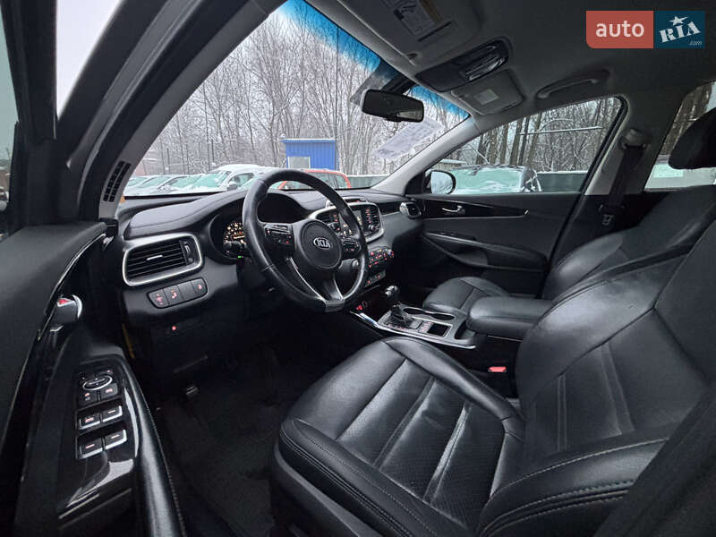 Внедорожник / Кроссовер Kia Sorento 2017 в Полтаве