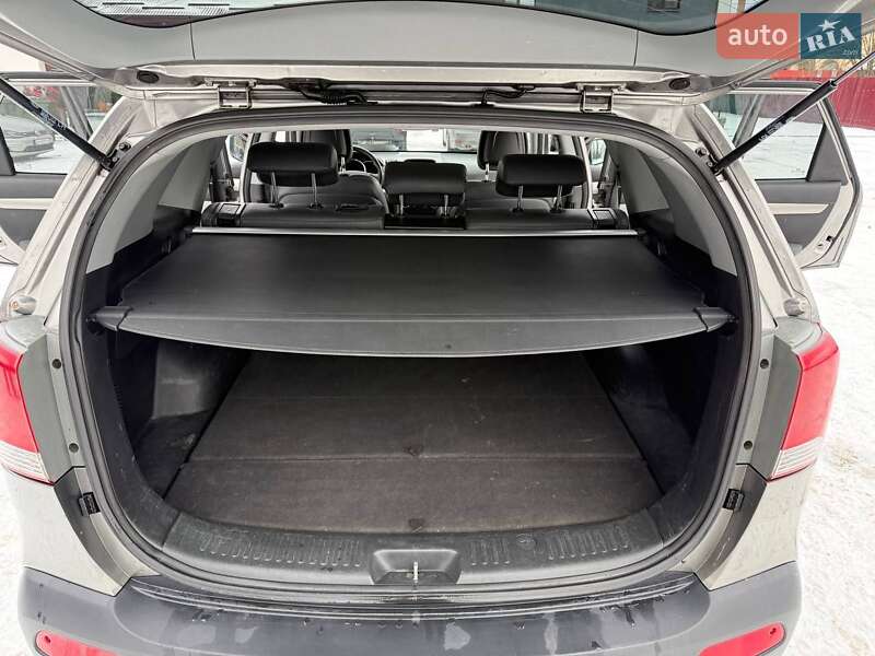 Позашляховик / Кросовер Kia Sorento 2010 в Звягелі