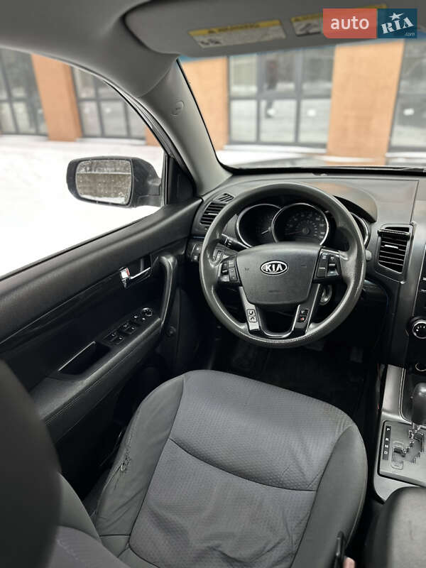 Внедорожник / Кроссовер Kia Sorento 2011 в Львове