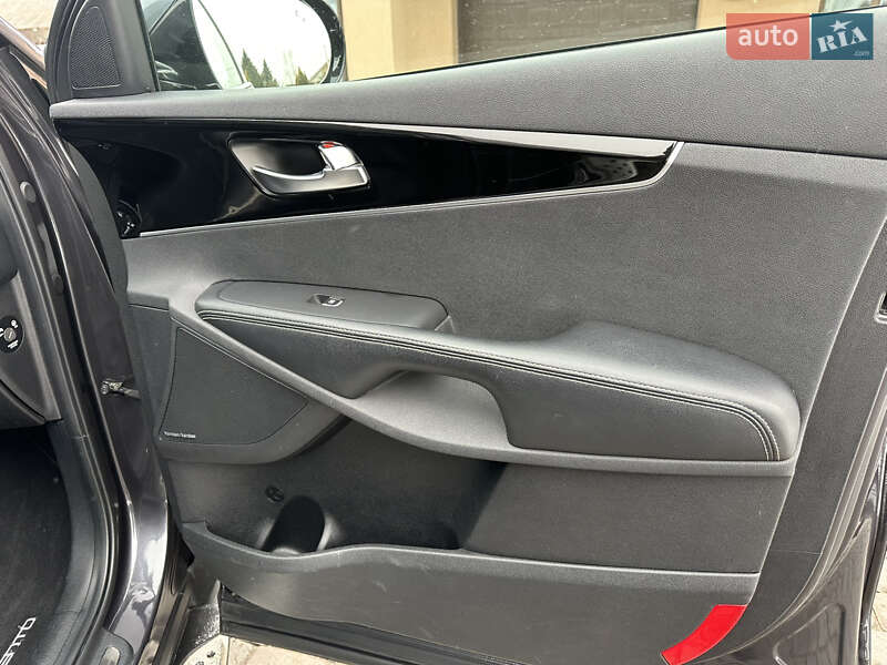 Внедорожник / Кроссовер Kia Sorento 2018 в Ивано-Франковске