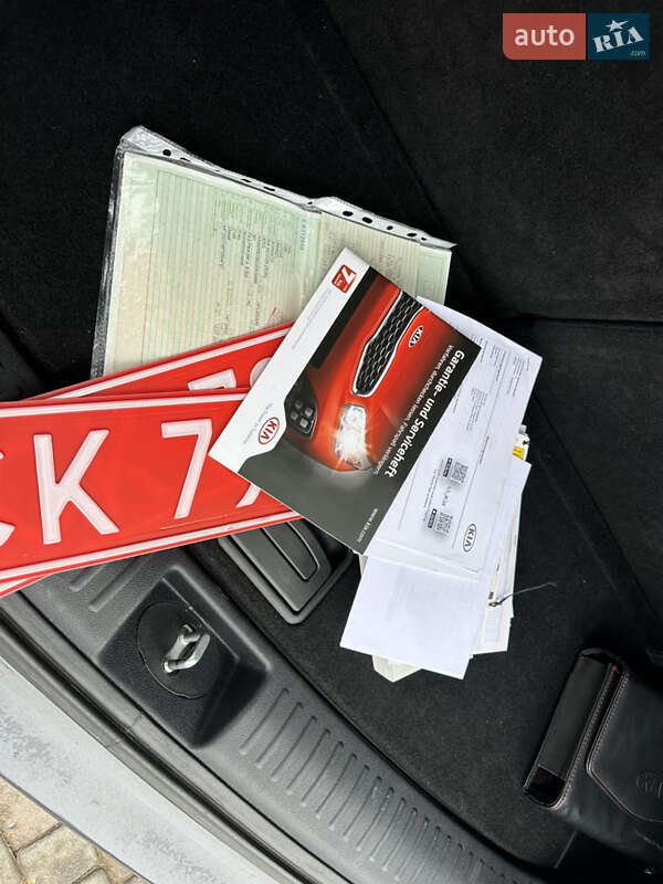 Внедорожник / Кроссовер Kia Sorento 2018 в Ивано-Франковске