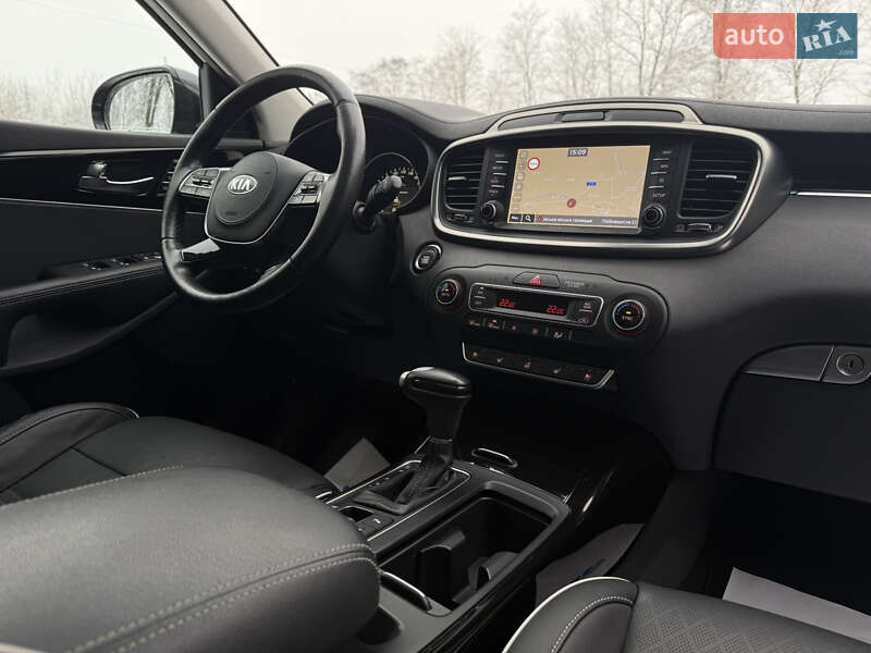 Внедорожник / Кроссовер Kia Sorento 2020 в Ивано-Франковске