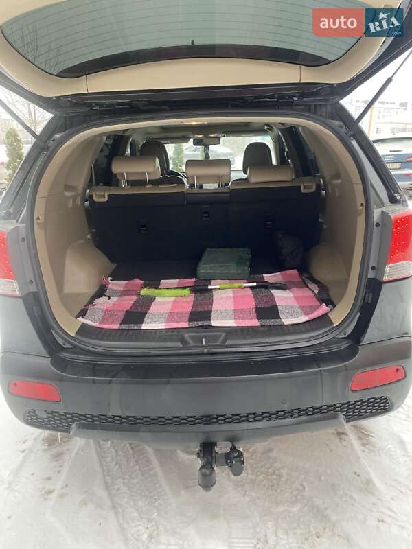 Внедорожник / Кроссовер Kia Sorento 2012 в Ивано-Франковске