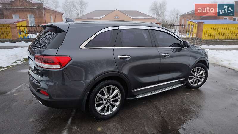 Внедорожник / Кроссовер Kia Sorento 2015 в Краснограде