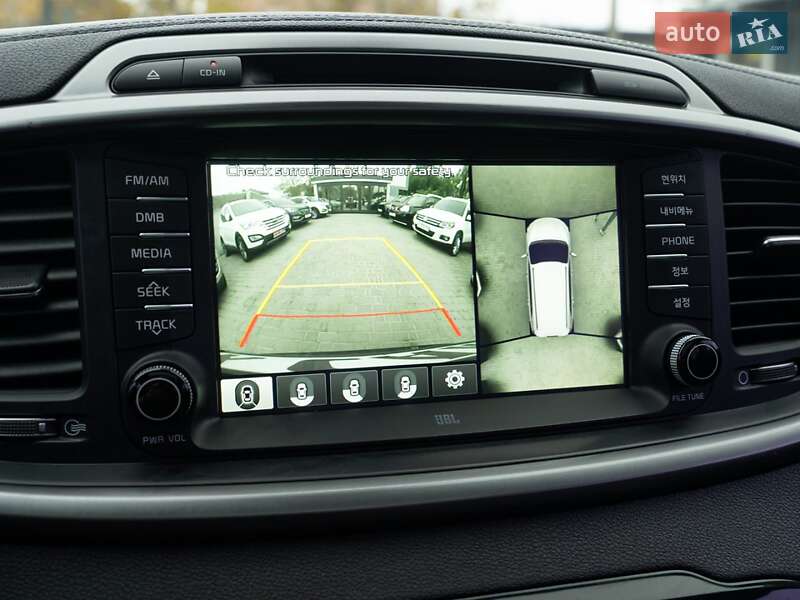 Внедорожник / Кроссовер Kia Sorento 2015 в Краснограде