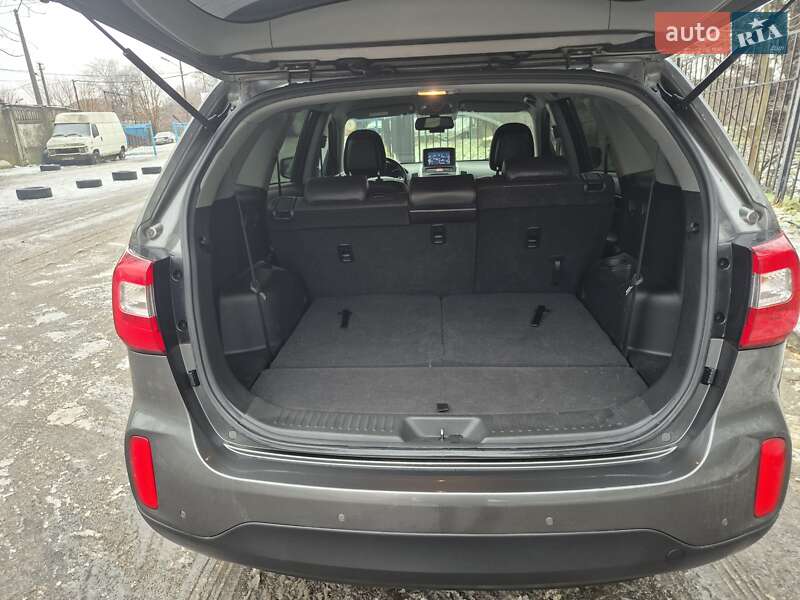 Внедорожник / Кроссовер Kia Sorento 2012 в Одессе фото 9 Внедорожник / Кроссовер Kia Sorento 2012 в Одессе