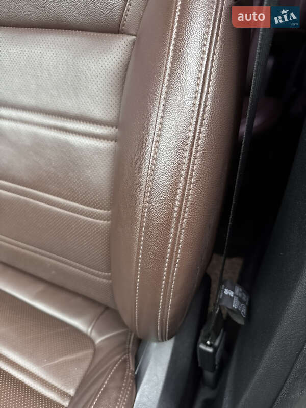 Внедорожник / Кроссовер Kia Sorento 2016 в Луцке