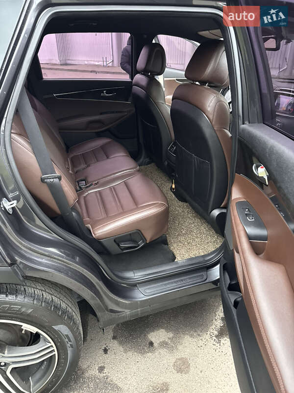 Внедорожник / Кроссовер Kia Sorento 2016 в Луцке